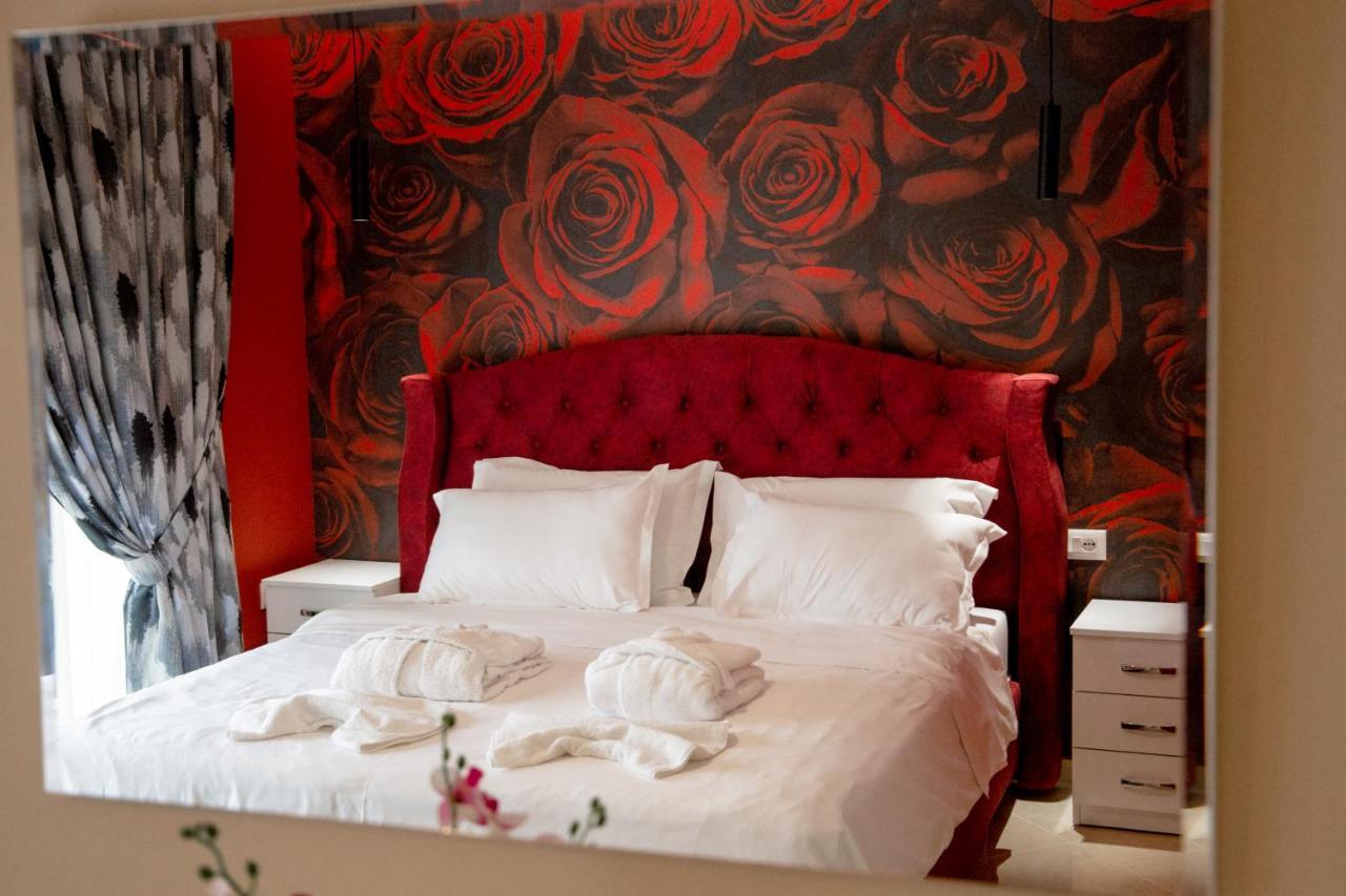 Ajilin Hotel Rooms Korce Exterior foto